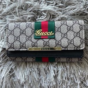 Gucci Wallet Trifold